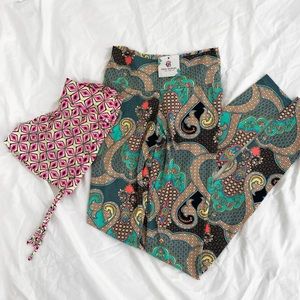 Yoga shorts and leggings bundle